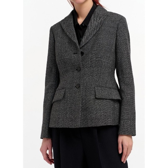 Burberry • Signature Tweed Tailored Blazer Jacket - Picture 1 of 11